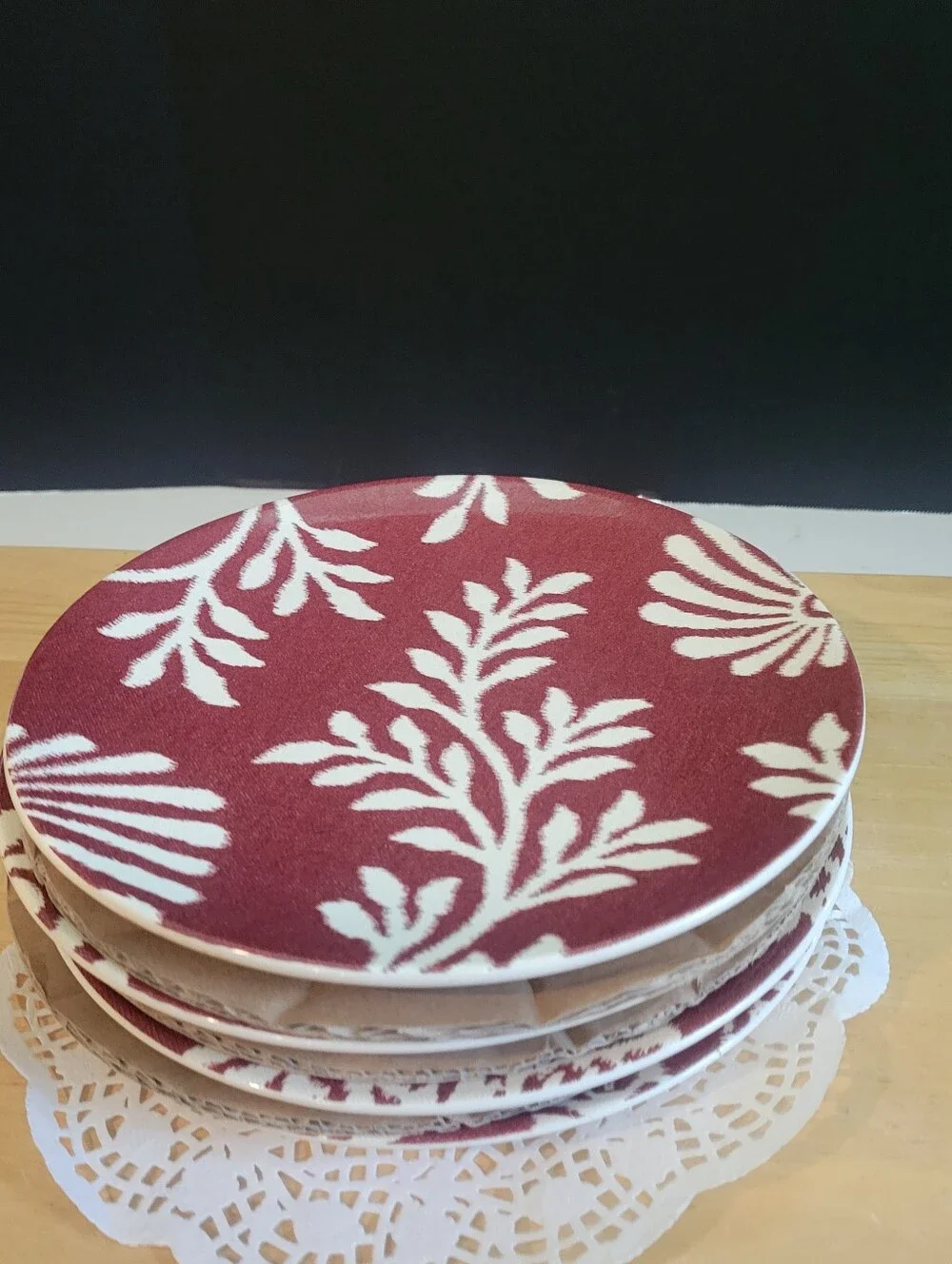 Williams Sonoma Set of 4 Red Pachar Mix and Match 8 1/2